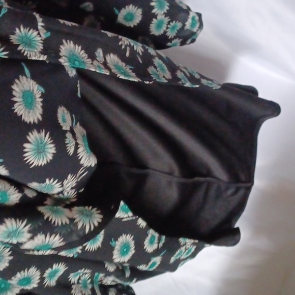 Express Flowy Long Sleeve Mini Dress Black Blue Sunflowers Flowers Floral Spring - Picture 6 of 7